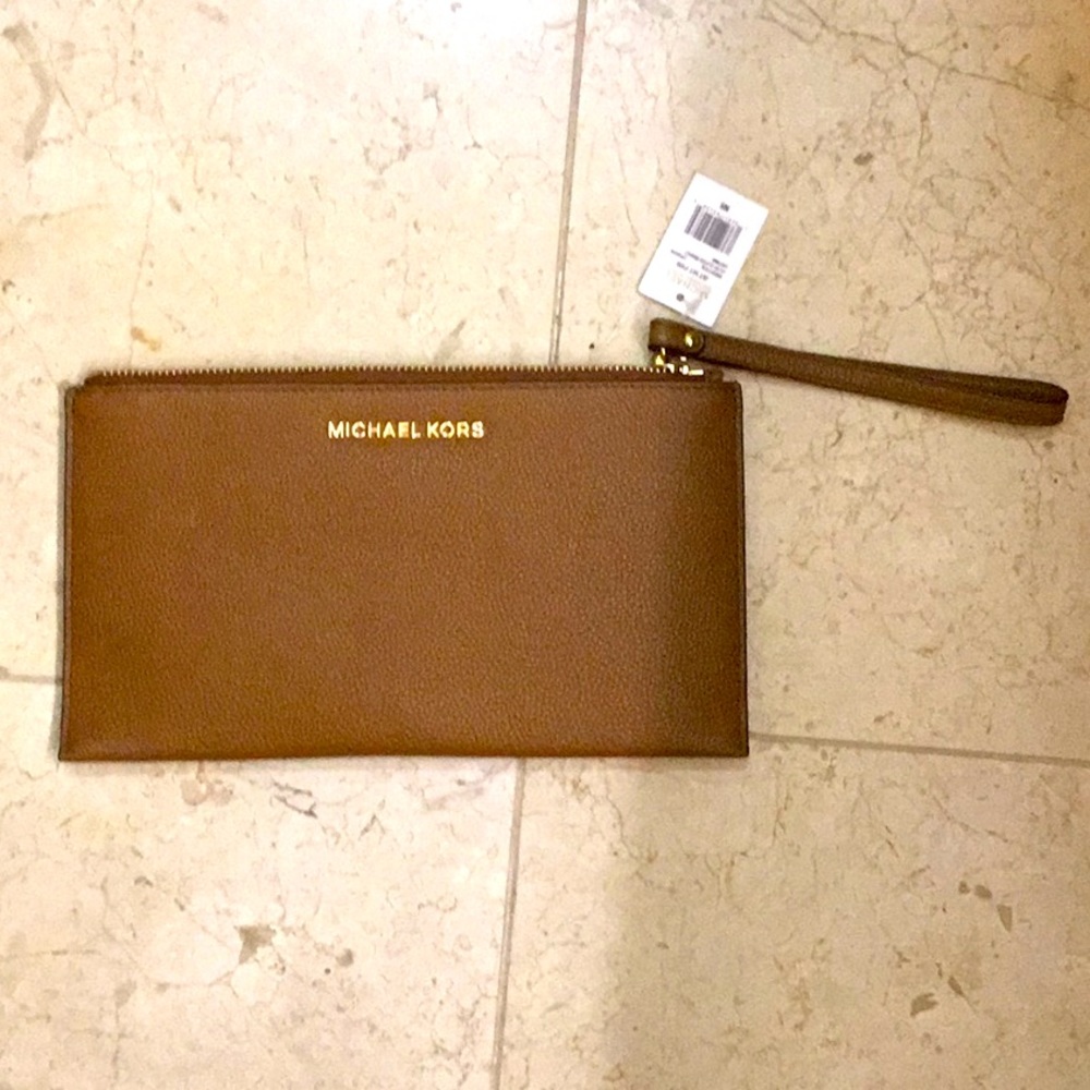 MICHAEL Michael Kors Brown Leather Wristlet Clutch